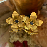 Aretes Flora